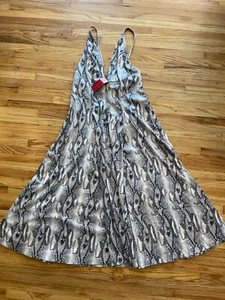 NWT Jennifer Lopez Snake Skin Strapped Dress Black & White Womens Size Medium - Picture 1 of 13