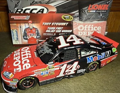 Tony Stewart Office Depot 2011 'Martinsville Raced Win' 1/24 Lionel Elite automático Foto 1 de 4