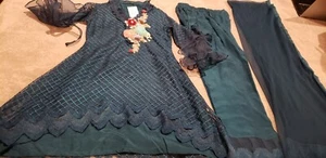 Pakistani/Indian Women's Blue Organza 3 Piece Suit With Net Duppata and Bunches  - Picture 1 of 9