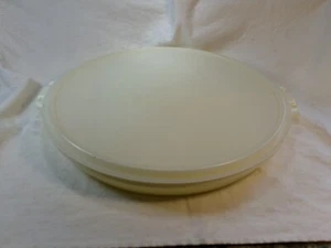 Vintage Tupperware 12" runder Gemüseträger Lebensmittel Snack Behälter 405 Deckel - Bild 1 von 4