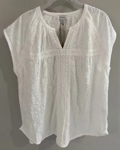 NWT Sundance Catalog White “Romance Textured Short Sleeve Tee” Size XL $78 - Picture 1 of 4