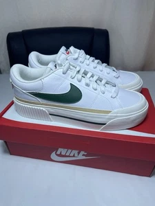 Zapatos para mujer Nike Court Legacy Lift talla 10 blancos/verdes nuevos - Imagen 1 de 7