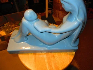 Haeger Mother & Child Statue Figurine Glazed Ceramic Sculpture Rare Blue - Picture 1 of 6