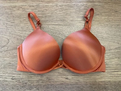 Sujetador Victoria's Secret Gingerbread 32B Muy Sexy Bombshell Push Up Añadir 2 Tazas Foto 1 de 2