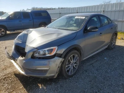 GRY LEFT FENDER 314168220 2016-2018 VOLVO S60 Foto 1 de 4