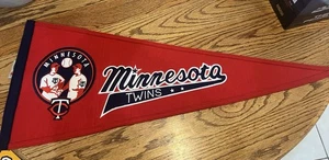 MLB TC Minnesota Twins Vintage Cooperstown Collection Winning Streak Pennant - Picture 1 of 2