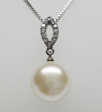 BEAUTIFUL  WHITE CULTURED FRESHWATER  GENUINE PEARL PENDANT  925 STERLING SILVER