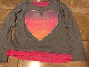 Justice Girls Grey Lightweight Long Sleeve Pink Lace Glitter Heart Tee Top 16 - Picture 1 of 1