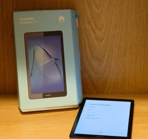 Huawei MediaPad T3 16GB Wi-Fi 7" Android Tablet - Space Gray - Picture 1 of 4