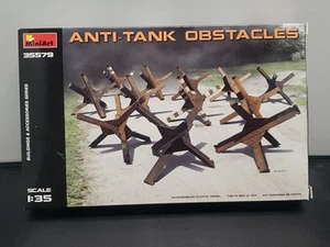 MIA35579 1:35 MiniArt Anti-Tank Obstacles - Picture 1 of 9