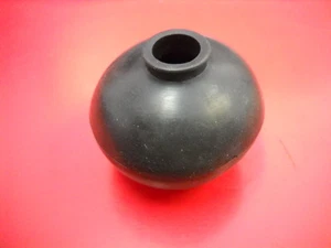 Fits Ford Tractor 8N 9N 2N Jubilee Gear Shift Lever Transmission Boot 8N7277C - Picture 1 of 3