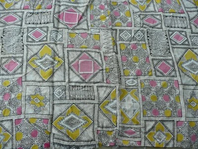 TISSU ANCIEN VINTAGE  pour patchwork - Photo 1/4