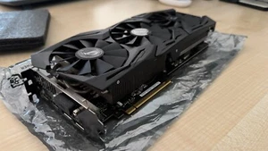 ASUS GeForce GTX 1070 Ti STRIX Advanced Grafikkarte (90YV0BI0-M0NA00) - Bild 1 von 5