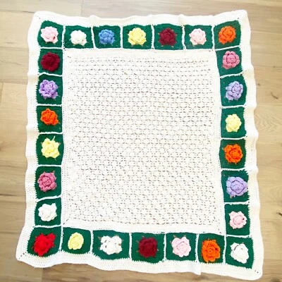 Manta hecha a mano 3D flores de ganchillo abuela cuadrados afganos 45" x 51" Foto 1 de 4