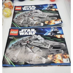 Lego Star Wars 7965 Millennium Falcon - NUR Anleitung Bücher #1 & #2 - Bild 1 von 2