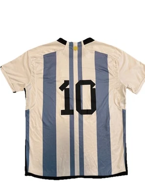 Camiseta Messi AEA. Talla Mediana Rendimiento Dry Fit Foto 1 de 2