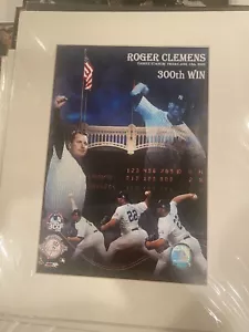 ROGER CLEMENS 300th wins (NEW YORK YANKEES) unsigned licensed 16x20 color photo - Picture 1 of 8