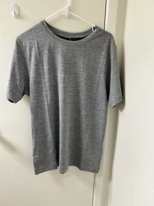 Chemise FootJoy Medium 21995 gris bruyère Workout Tee neuve avec étiquette - Photo 1/10