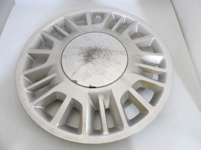 Chevy Malibu Classic 2000 2001 2002 2003 2004-2005 tapacubos y tapa central de 15" Foto 1 de 4