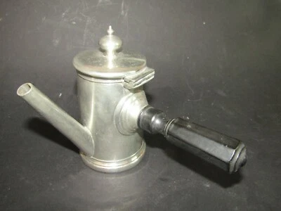 ANCIENNE CHOCOLATIERE égoïste en Métal Argenté PETIT MODELE - Photo 1/2