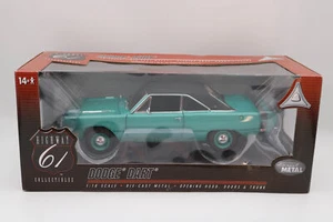 Ertl Highway 61 Dodge Dart pressofuso scala 1:18 - Foto 1 di 6