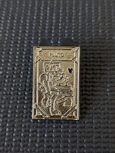 2012 Hidden Mickey Disneyland DLR Pluto Chaser DCA Construction Fence Pin #91297 - Picture 1 of 3
