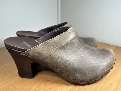 Dansko Rae Brown Leather Studded Clogs Women's 40 US 9.5 -10 Slip On Heel Mules - Image 1 of 4