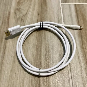 4K Mini DisplayPort to DisplayPort Cable 6Ft by Cable Matters, Used - Picture 1 of 6