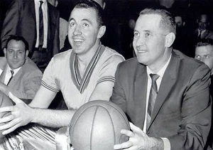1965 UPI Wire Photo debut NY Knicks Dick McGuire & St. Louis Hawks Richie Guerin - Picture 1 of 2