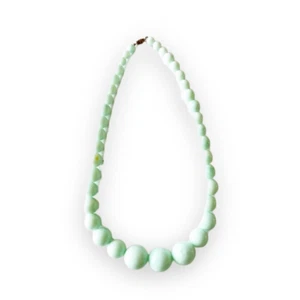 Vintage Plastic Graduated Bubblegum Bead Mint Green Necklace Costume Jewelry - Picture 1 of 7