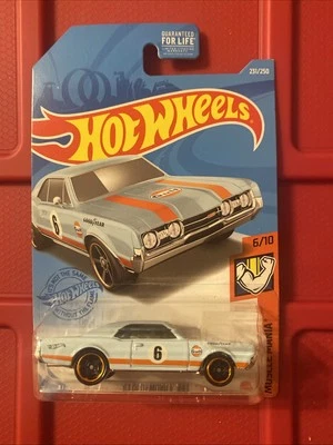 Oldsmobile 442 Gulf #231 2021 Muscle Mania Hot Wheels '67 - ¡Envío gratuito! Foto 1 de 4
