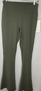 Lululemon Align HR Mini Schlaghose normal 32" - Einzelhandel 118 $ neu mit Etikett salbeigrün - Bild 1 von 10