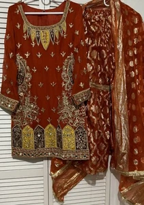 Chiffon Formal Dress - Picture 1 of 5