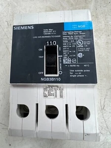 👀 NEW SIEMENS 110 AMP CIRCUIT BREAKER 600 VAC 250 VDC 3 POLE NGB3B110 - Picture 1 of 10