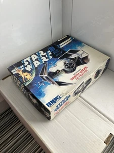 Star Wars The Authentic Darth Vader Tie Fighter Modellbausatz 1989 - Bild 1 von 8