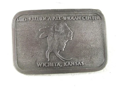 1979 Mid America All Indian Center Belt Buckle By HIT LINE U.S.A. 31916 - Photo 1/3