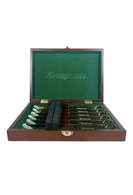 Juego de 6 cuchillos para carne llave de caja a presión en caja de coleccionistas color dorado #SSX2815 Foto 1 de 3