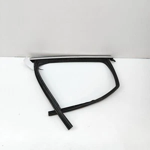 AUDI Q5 FY Rear Left Door Top Strip 80A839431 2.00 Diesel 140kw - Picture 1 of 6