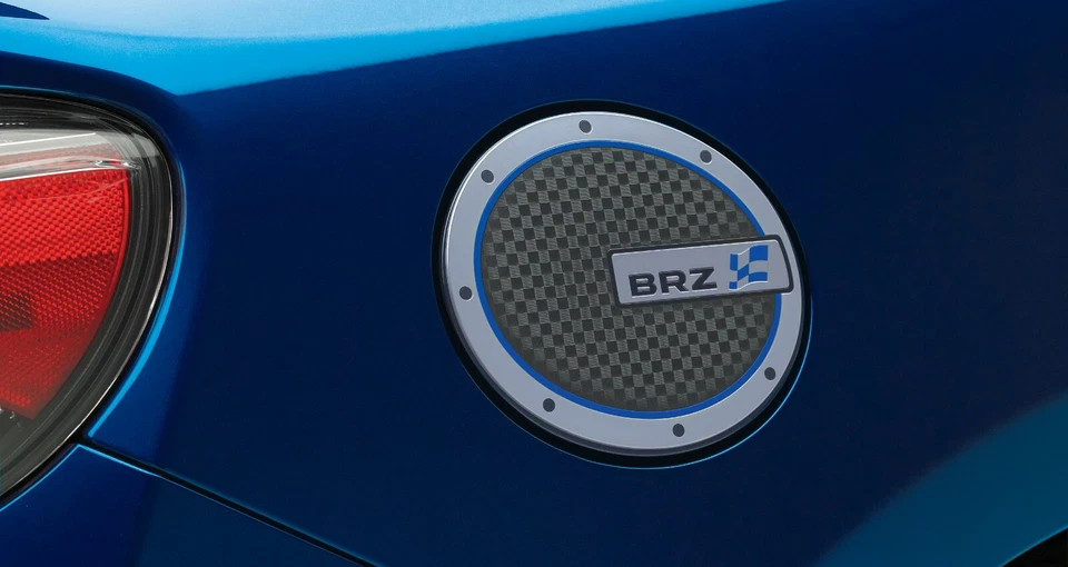 Tapa de llenado cubierta de puerta de combustible cromado Subaru BRZ 2013-2020 NUEVO J1210CA800 OEM Foto 1 de 2
