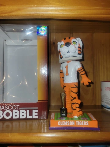 Clemson Tigers Tiger Mascot Bobblehead Foco 2018 National Champions #106/2,019 Cover