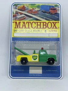 Vintage Lesney Matchbox 13 Custom Reverse Color BP Wreck Truck Blister Pack - Picture 1 of 5