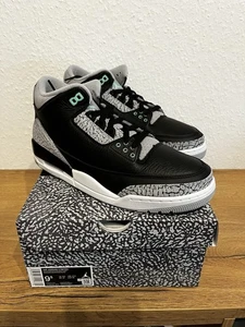 Air Jordan 3 Retro Green Glow-Wolf Grey Gr. 43 US9.5 Sneaker - Bild 1 von 2