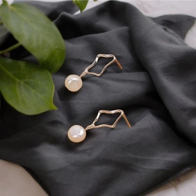 NEW sterling silver plated in white gold pearl drop earrings jewelry gift B21 - Image 1 of 4