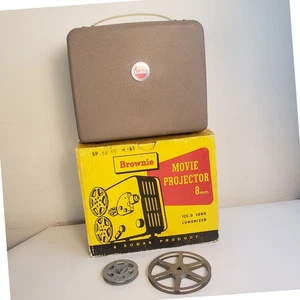 VYG Kodak Brownie 8mm Movie Projector Model I with Case & Box f/2.0 lens Works - Picture 1 of 13