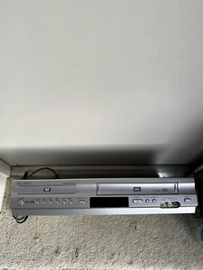 PANASONIC DVD VHS COMBO TESTED WORKING DVD-v4600 - Picture 1 of 6