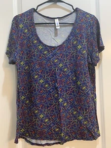 Lularoe Classic T Shirt Blue Print Top Size Large Women’s - Picture 1 of 4