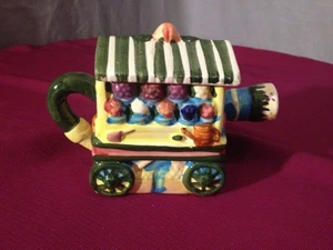 Flower / Fruit Cart Shaped 3½" Vintage Teapot w/Lid~USED~5½" Wide~Striped Top - Bild 1 von 6