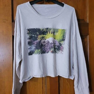 Women's Size XL Aerie Vintage Look Oversized Long Sleeve Cropped Tee Partial Raw - Picture 1 of 7