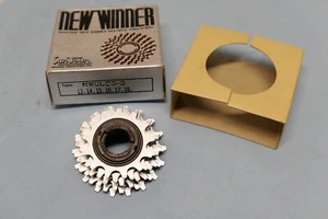 Suntour New Winner Ultra-6 13-18 freewheel NOS early packaging narrow space gem - Picture 1 of 12