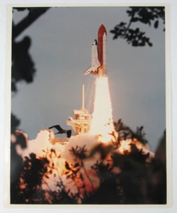 1995 NASA Space Shuttle Endeavour STS-69 Liftoff Wildlife Refuge Release Photo - Picture 1 of 5